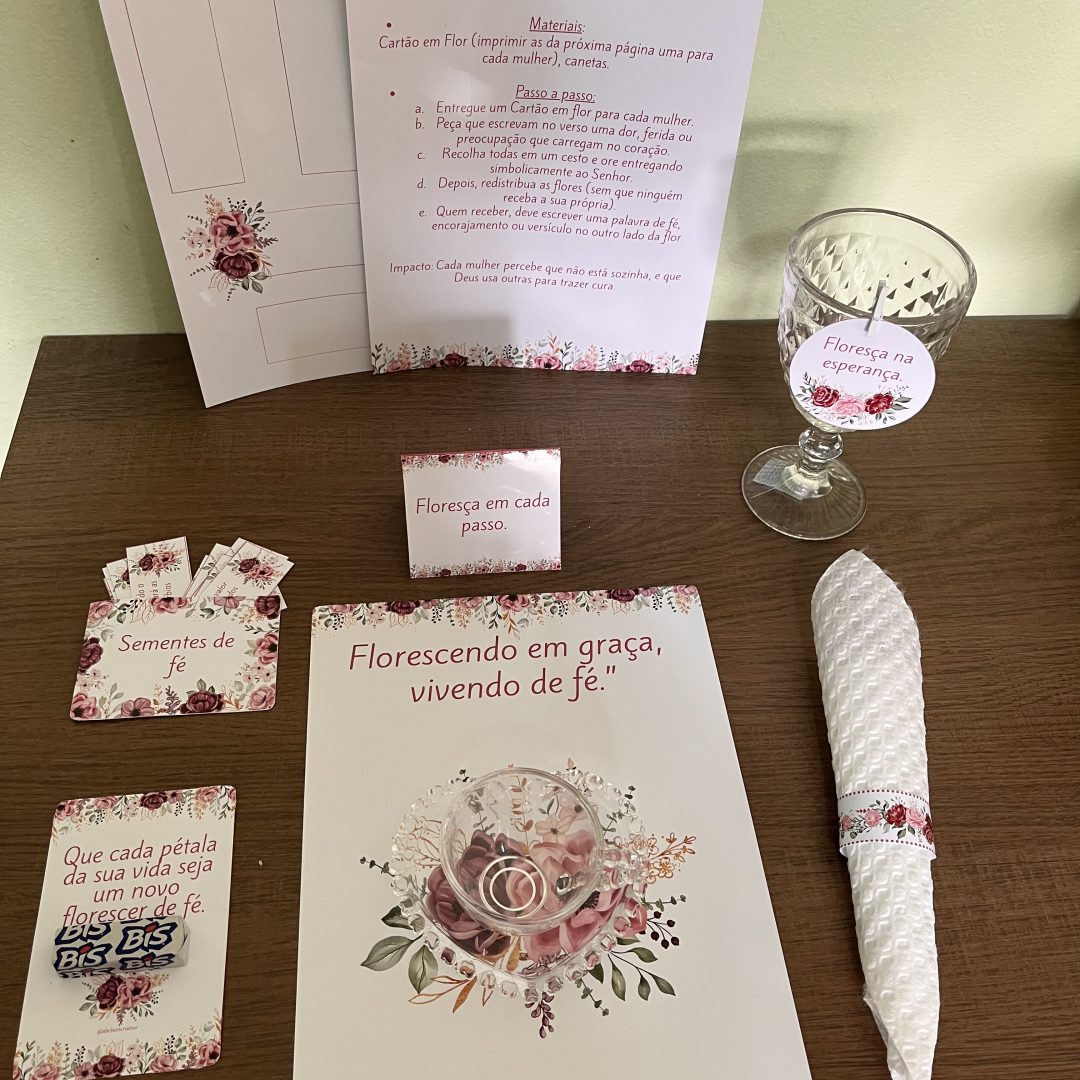 Kit MESA POSTA “MULHER EM FLOR” para imprimir